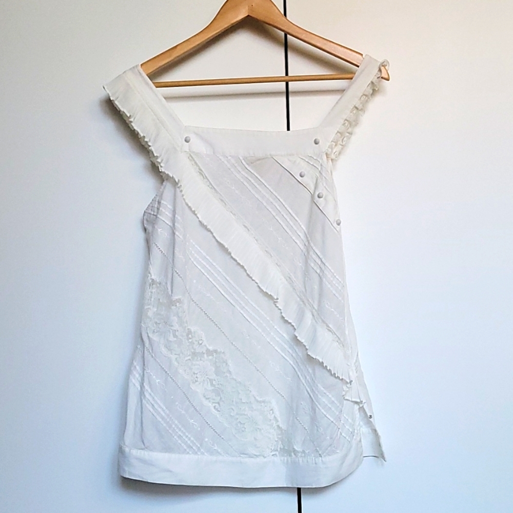 BCBG Max Azaria white lace and ruffle boho tank top